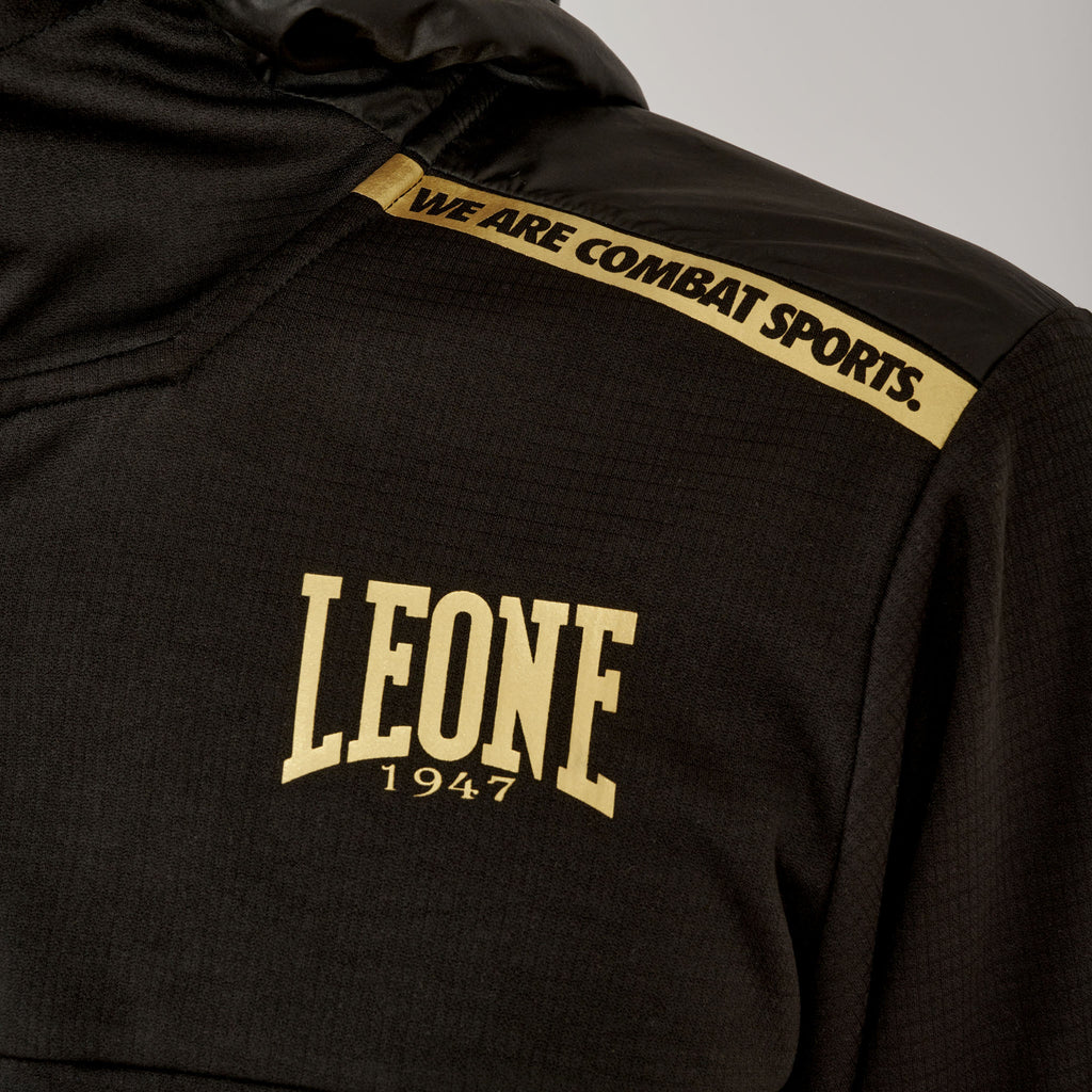 Leone DNA hettupeysa