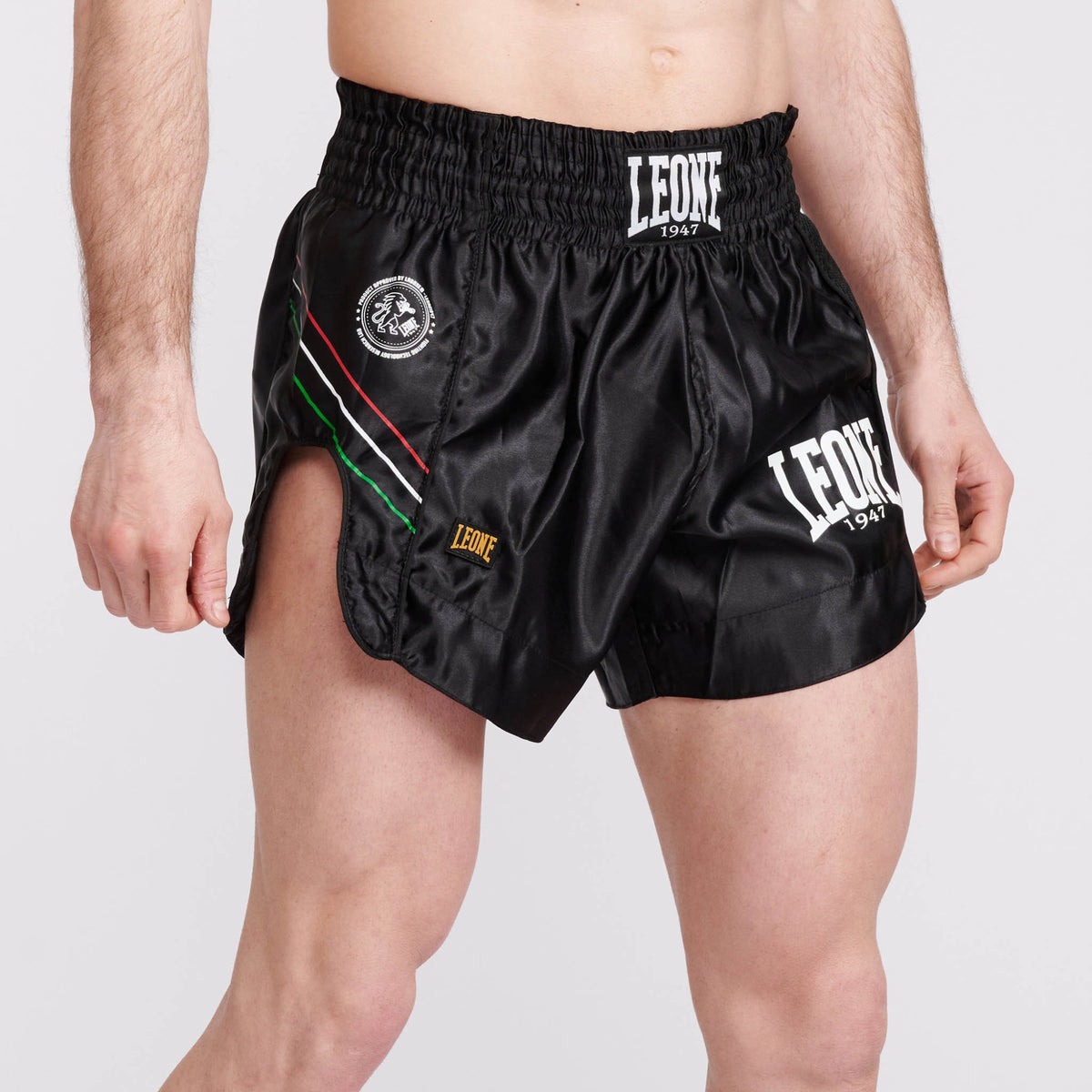Leone Flag Thai Stuttbuxur